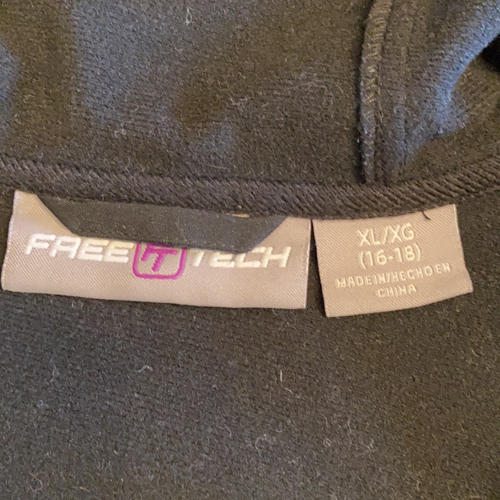 Free Tech black jacket - Picture 6 of 6